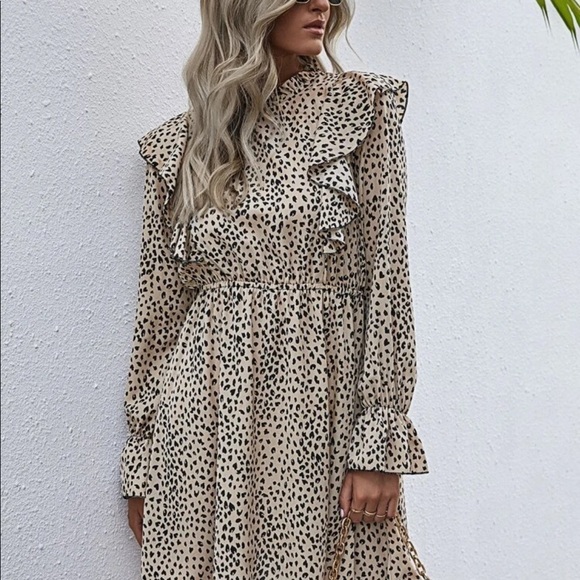 Dresses & Skirts - SHEIN DRES SIZE M